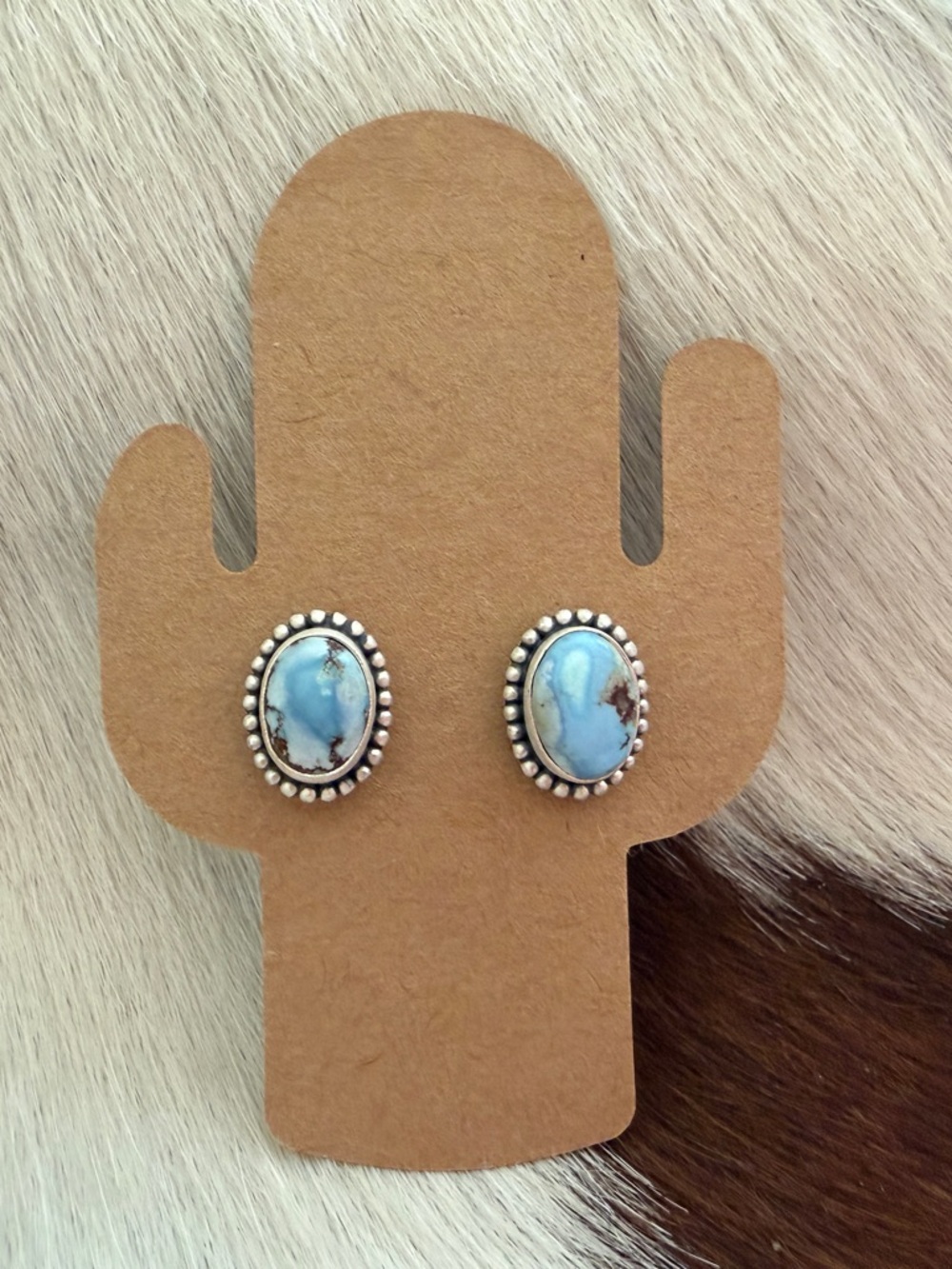 ❤️ Golden Hills Turquoise Navajo Style Matte Sterling Silver Stud Earrings .52”L - Picture 6 of 16